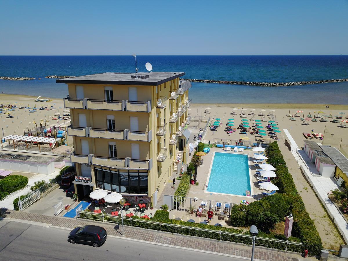 Hotel Biagini Rimini Exterior photo