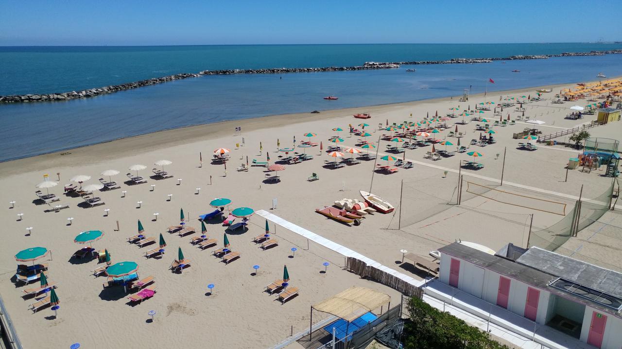 Hotel Biagini Rimini Exterior photo